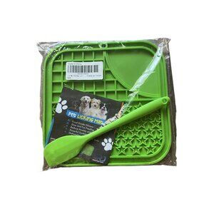 Pet‎ Licking Mat with Spatula (2 pack of Mats) NEW